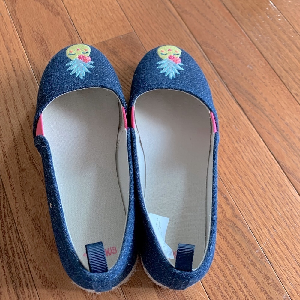 Gymboree slides size 13